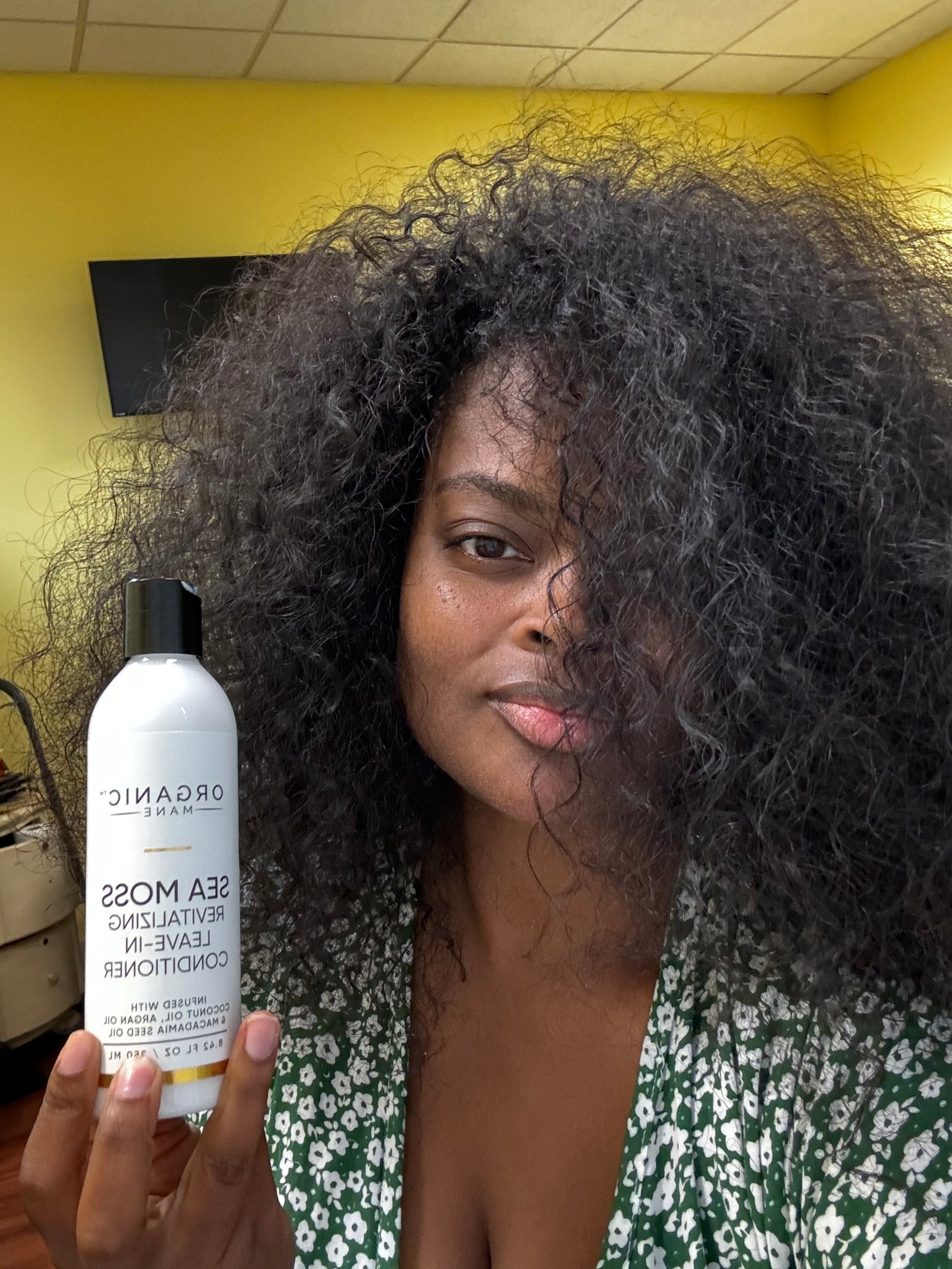 Sea Moss Revitalizing Leave-In Conditioner
